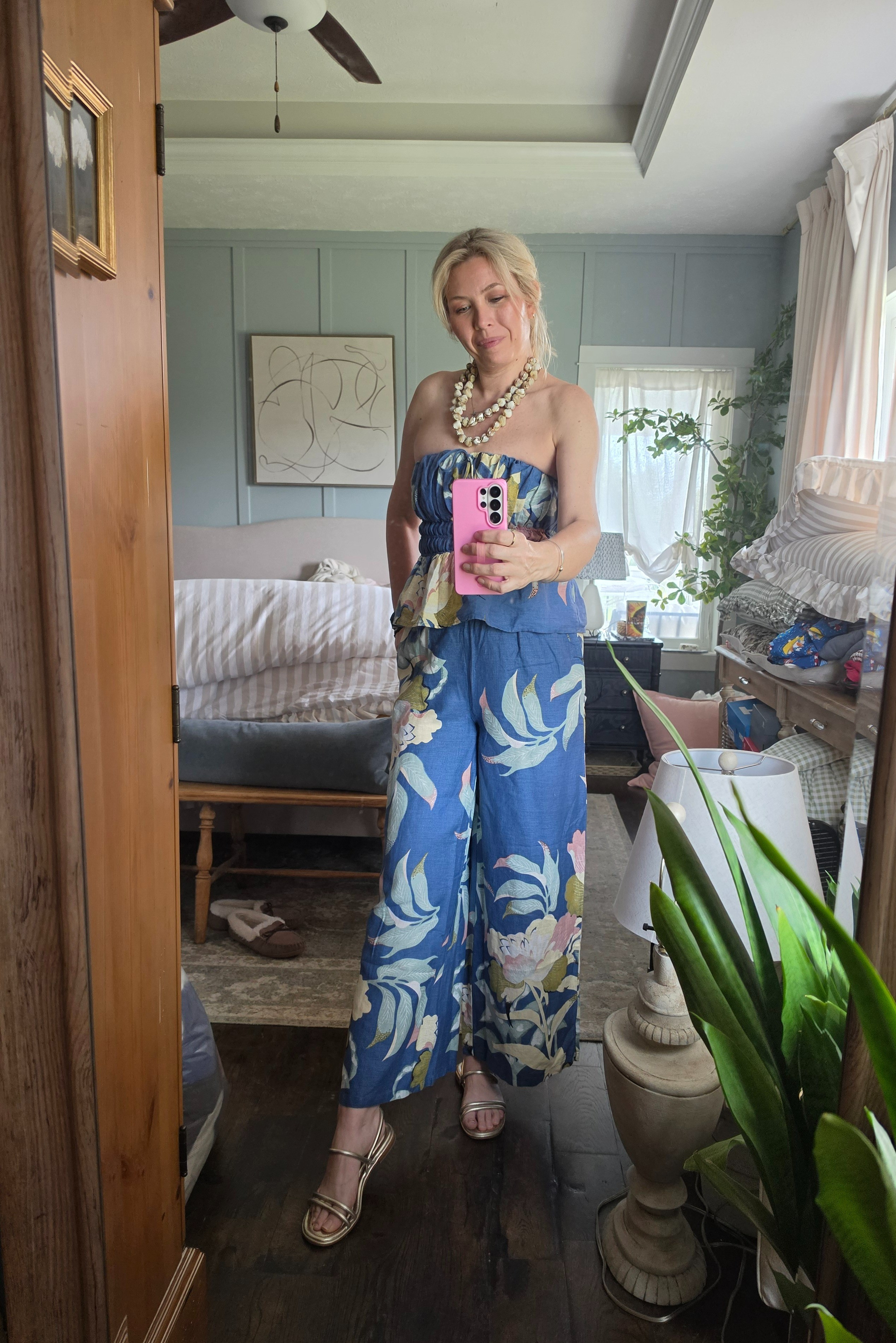 Tried this little warm weather number on with my new strapless bra.  Definitely the best one I've tried. No underwire, no crazy padding. And it stays up! 🎉🎉

#LTKmomlife #LTKSeasonal #LTKOver40