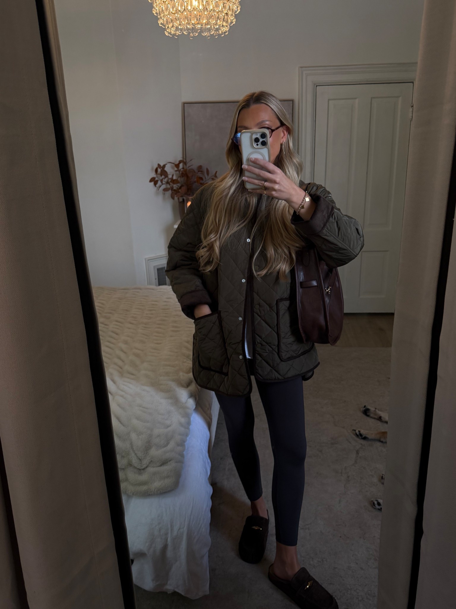 oversized quilted jacket for autumn from H&M 🍂🪵🍁 I sized up to a large! 

#LTKSeasonal #LTKStyleTip #LTKHalloween