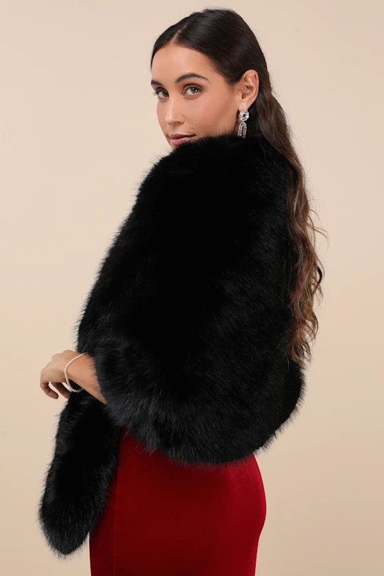 Upscale Approach Black Faux Fur Stole | Lulus