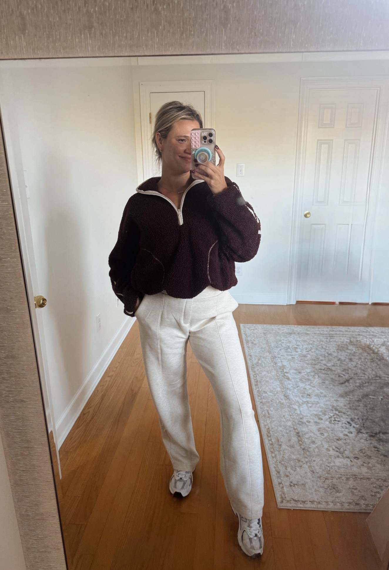 I know I’ve posted about this pullover like a million times but we need a moment for THESE PANTS 😍 high waisted + stretchy + wide leg but has structure + you literally could wear as athleisure wear or you could dress them up they are that sleek looking! AND UNDER $25 😭🙌🏼 wearing size medium for reference and they fit perfectly!

#LTKFindsUnder50 #LTKGiftGuide #LTKStyleTip