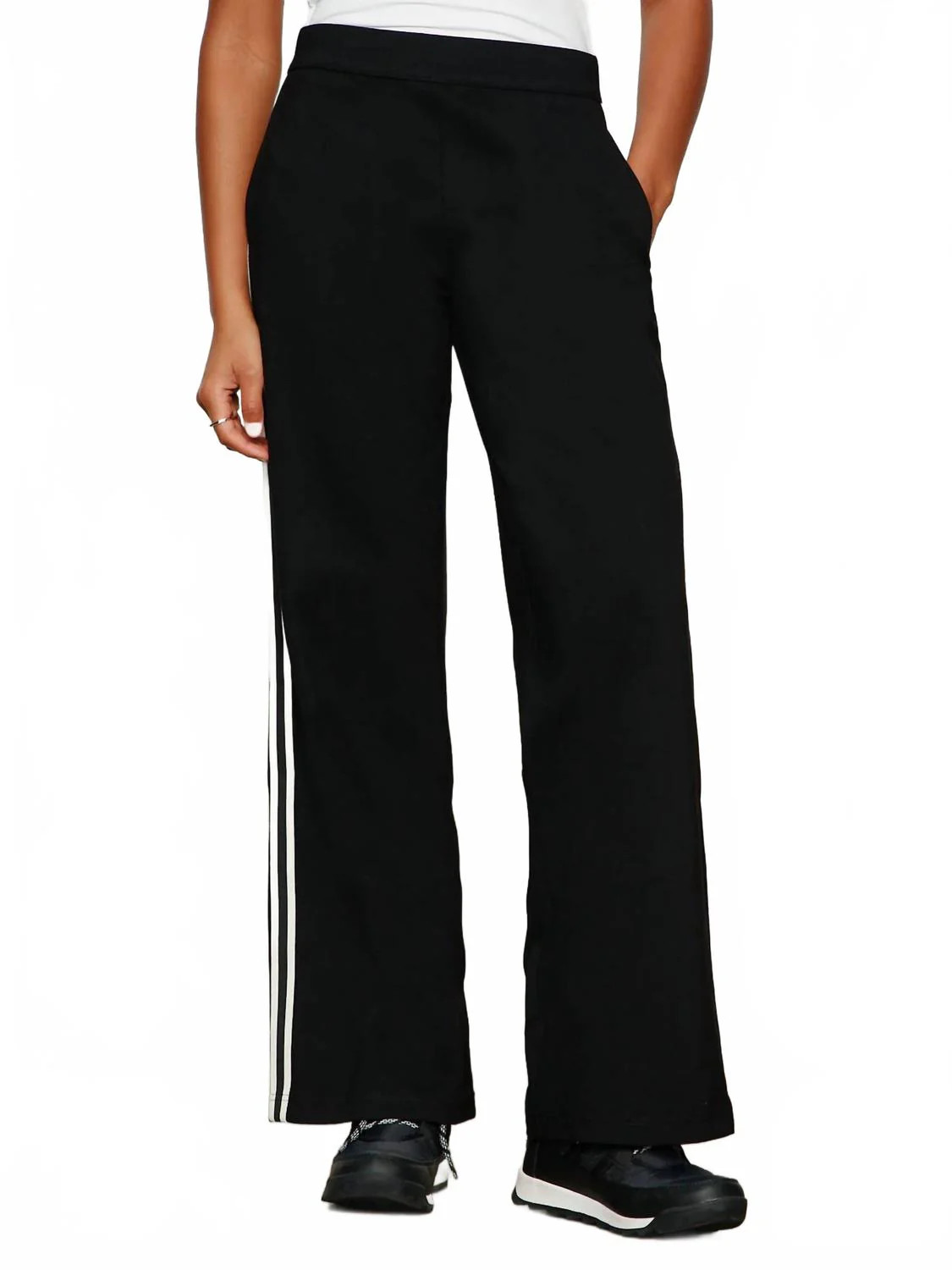 Runway Track Pant In Black | Shop Simon