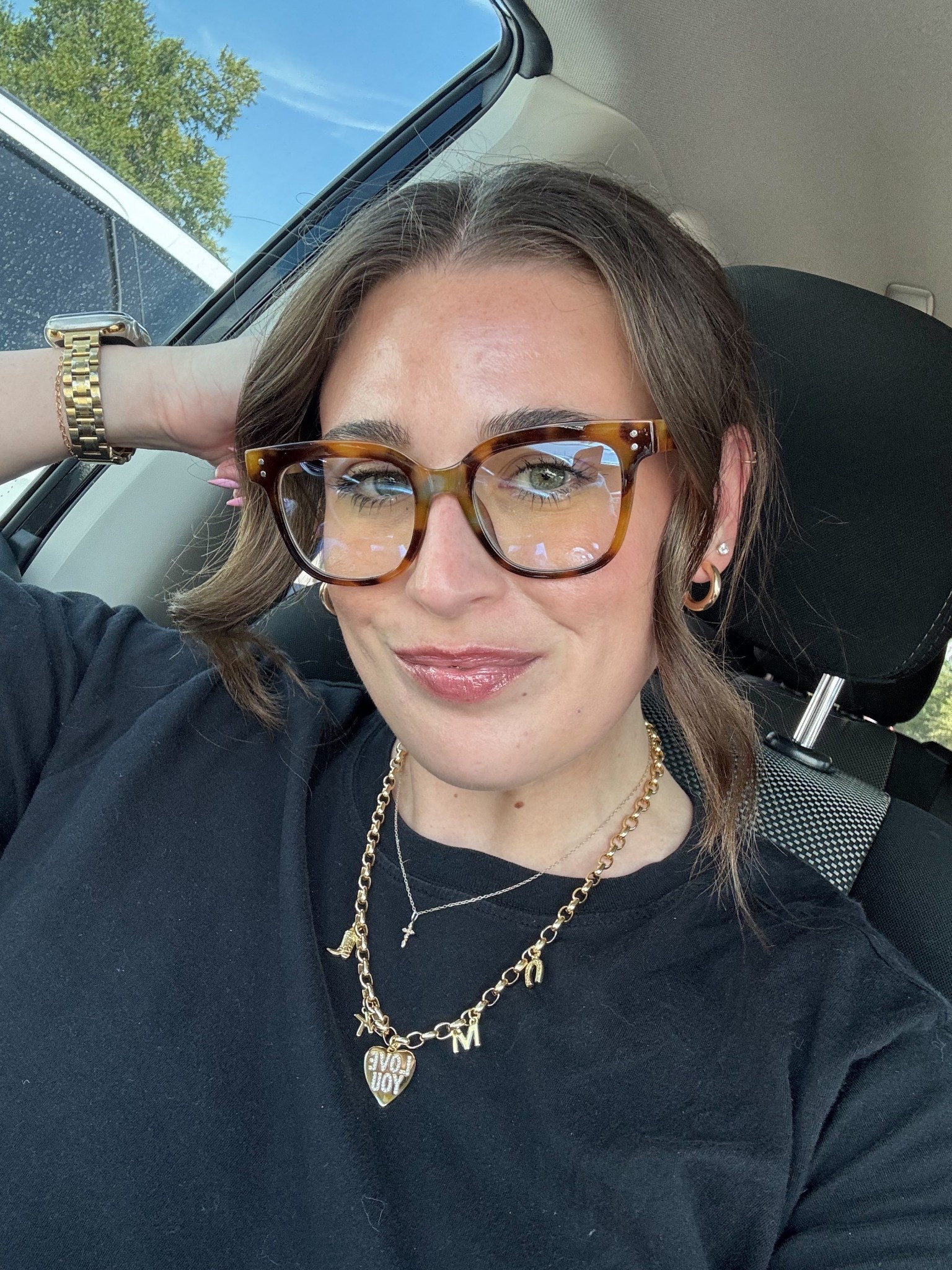 These blue light glasses not only protect your eyes but make the perfect accessory 👓✨ #amazonfinds #bluelightglasses #womensglasses #womensaccessorys

#LTKStyleTip #LTKWorkwear