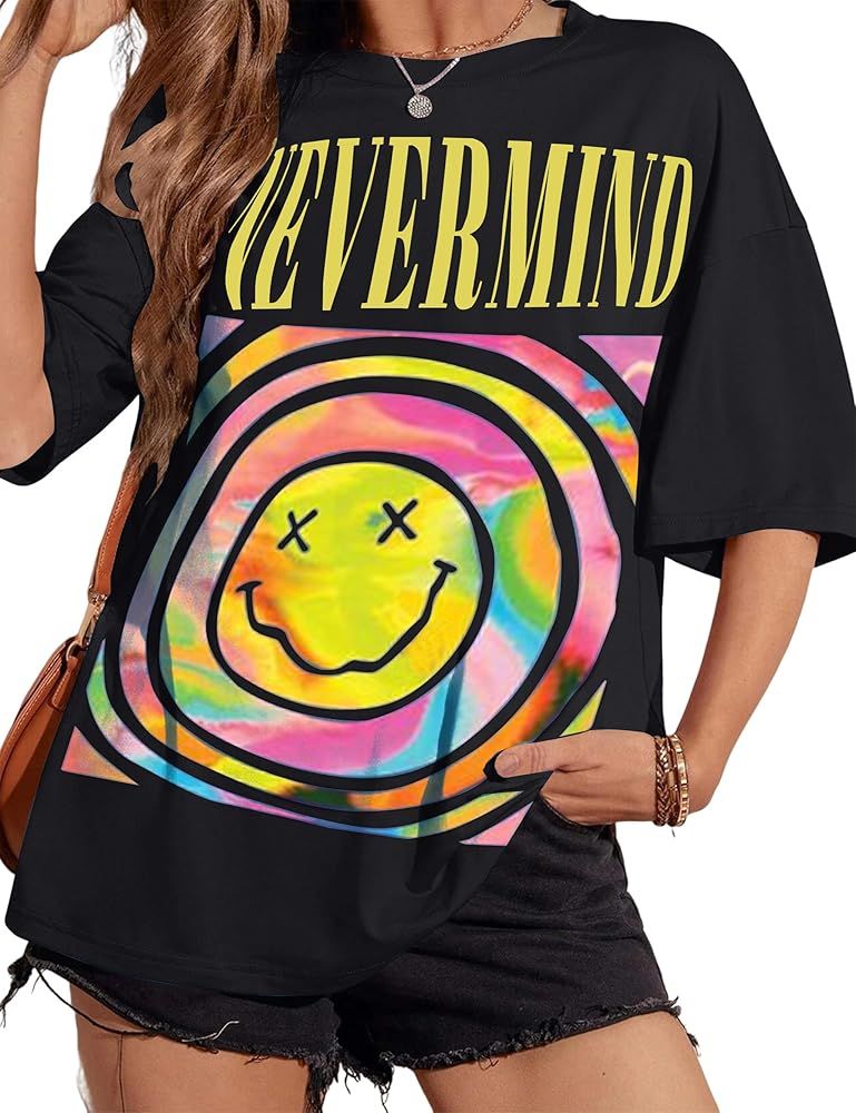 SAFRISIOR Women Overdyed T Shirt Oversized Graphic Printed Short Sleeve Crew Neck Y2K Summer Goin... | Amazon (US)