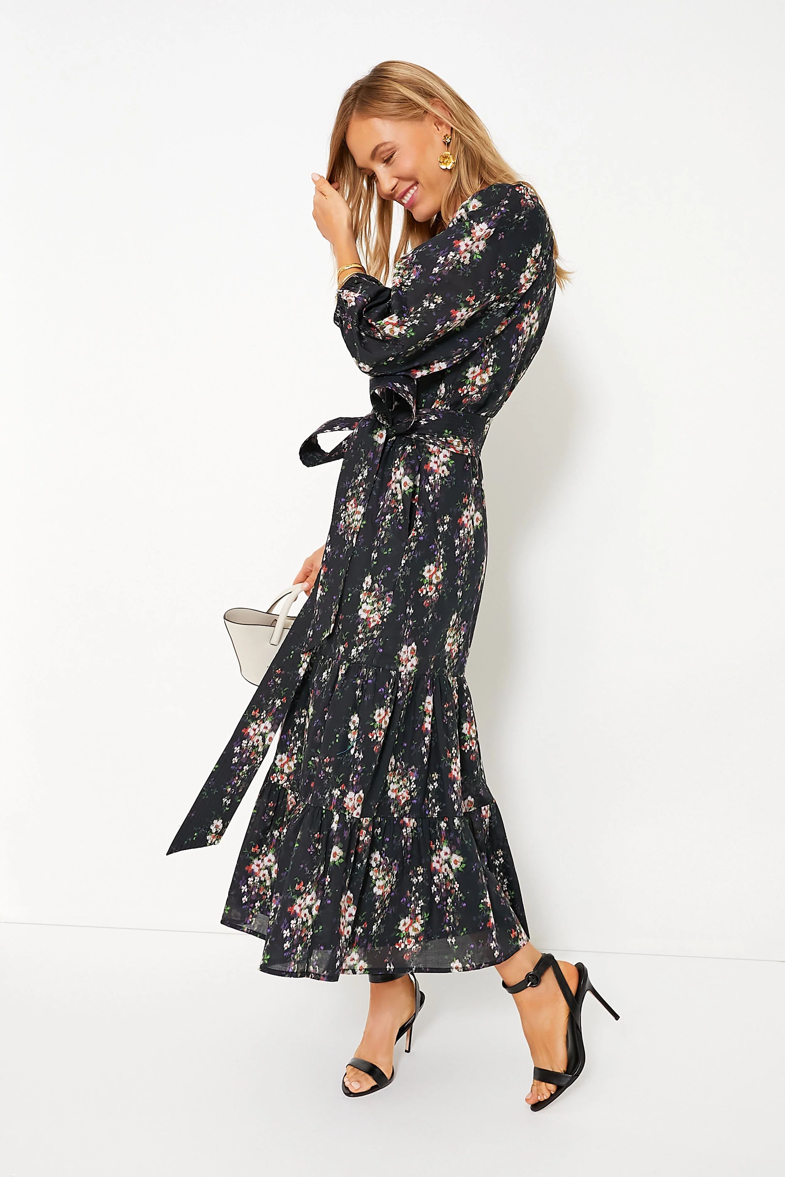 Onyx Falling Flowers Bouquet Lyles Dress | Tuckernuck (US)