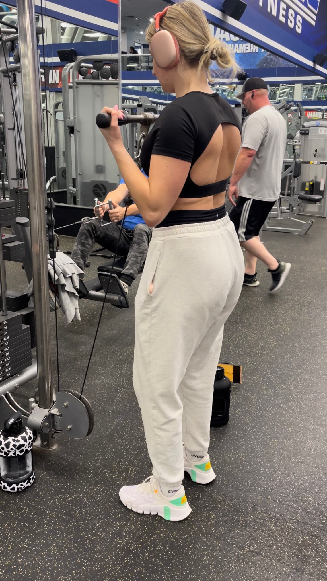 Amazon favorite 🫶🏼 your new favorite gym top for back days 🤩

#LTKfit #LTKFind #LTKunder50