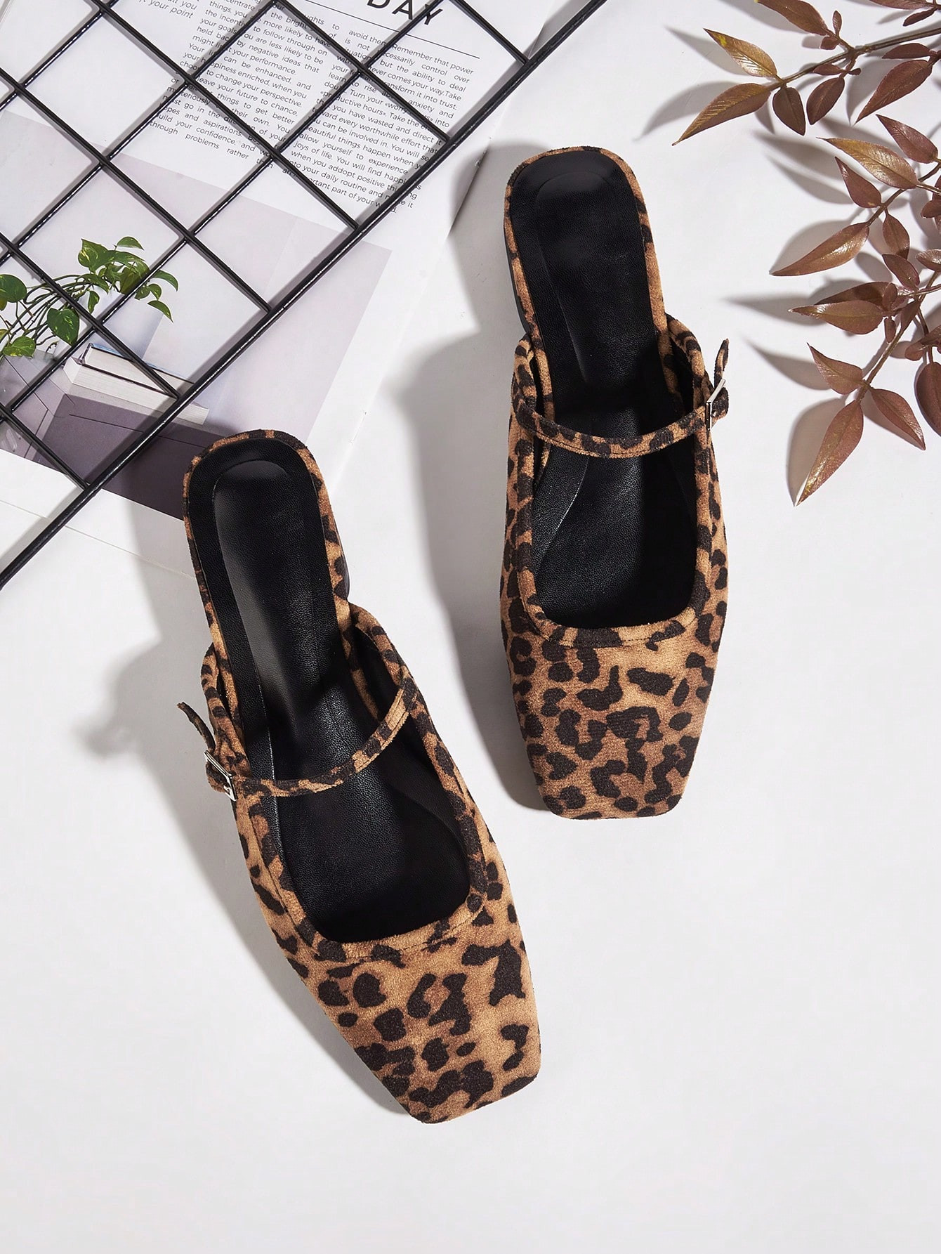 Casual Vacation Roman Style Square Toe Leopard Print One-Strap Flat Sandals | SHEIN