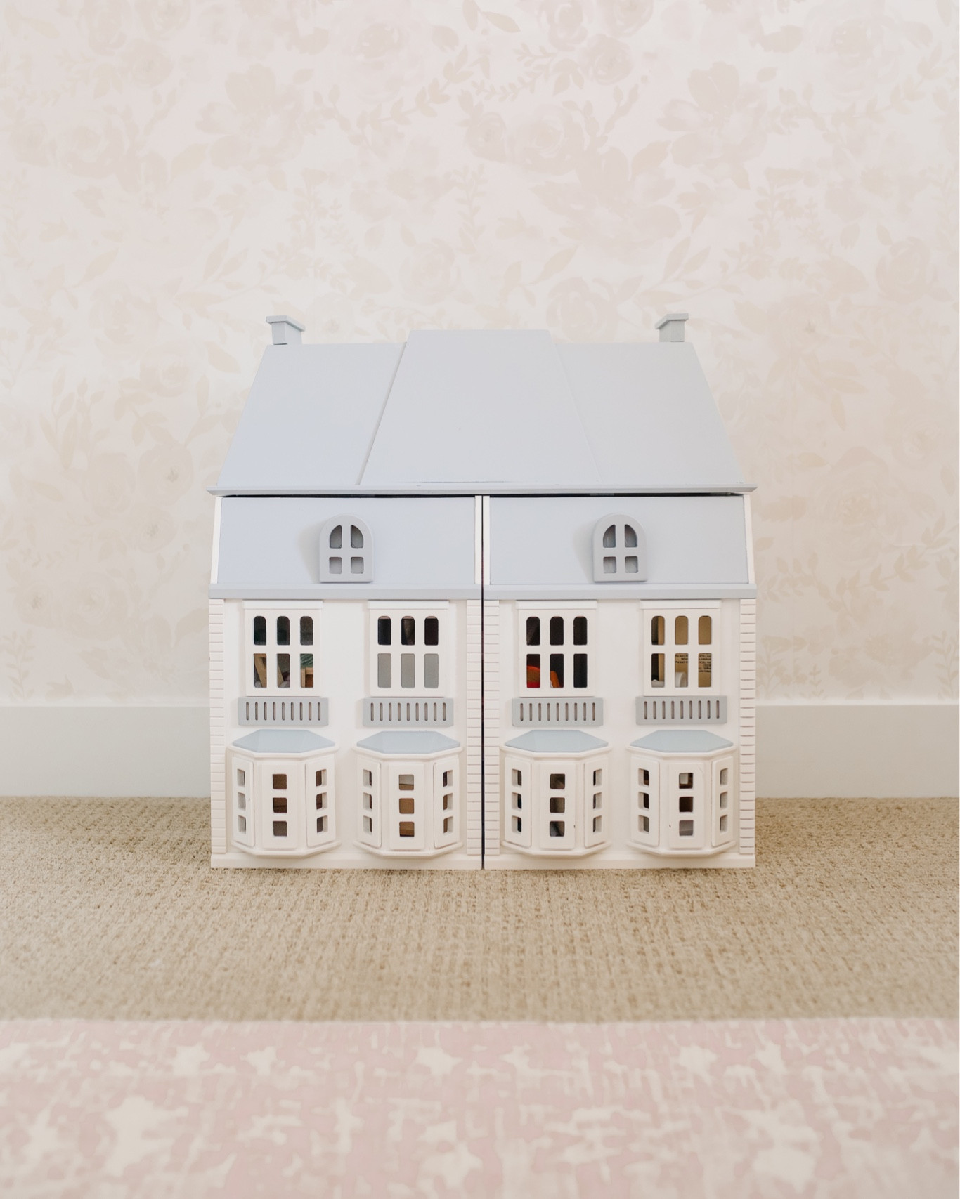 Doll house, girls toys, toddler toys, cute toys, large doll house, classic doll house, rug, wallpaper, girls bedroom

#LTKhome #LTKfamily #LTKkids