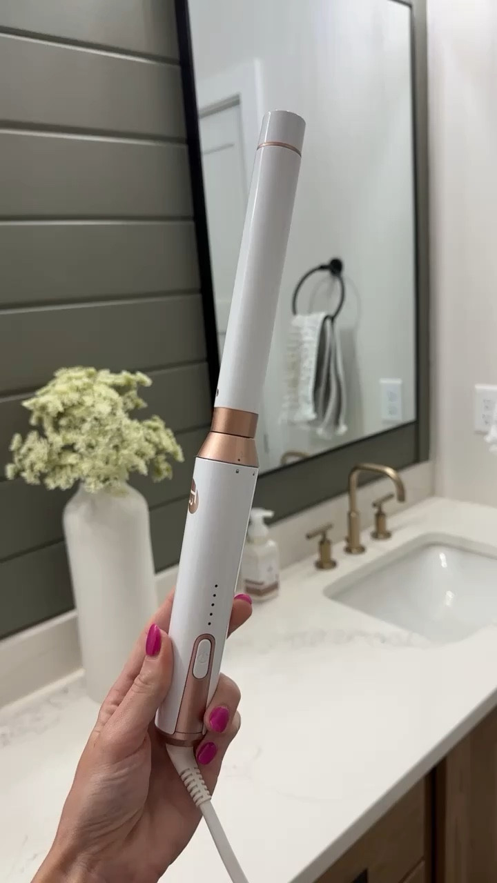 T3 curling wand set on sale


#LTKsalealert #LTKSale