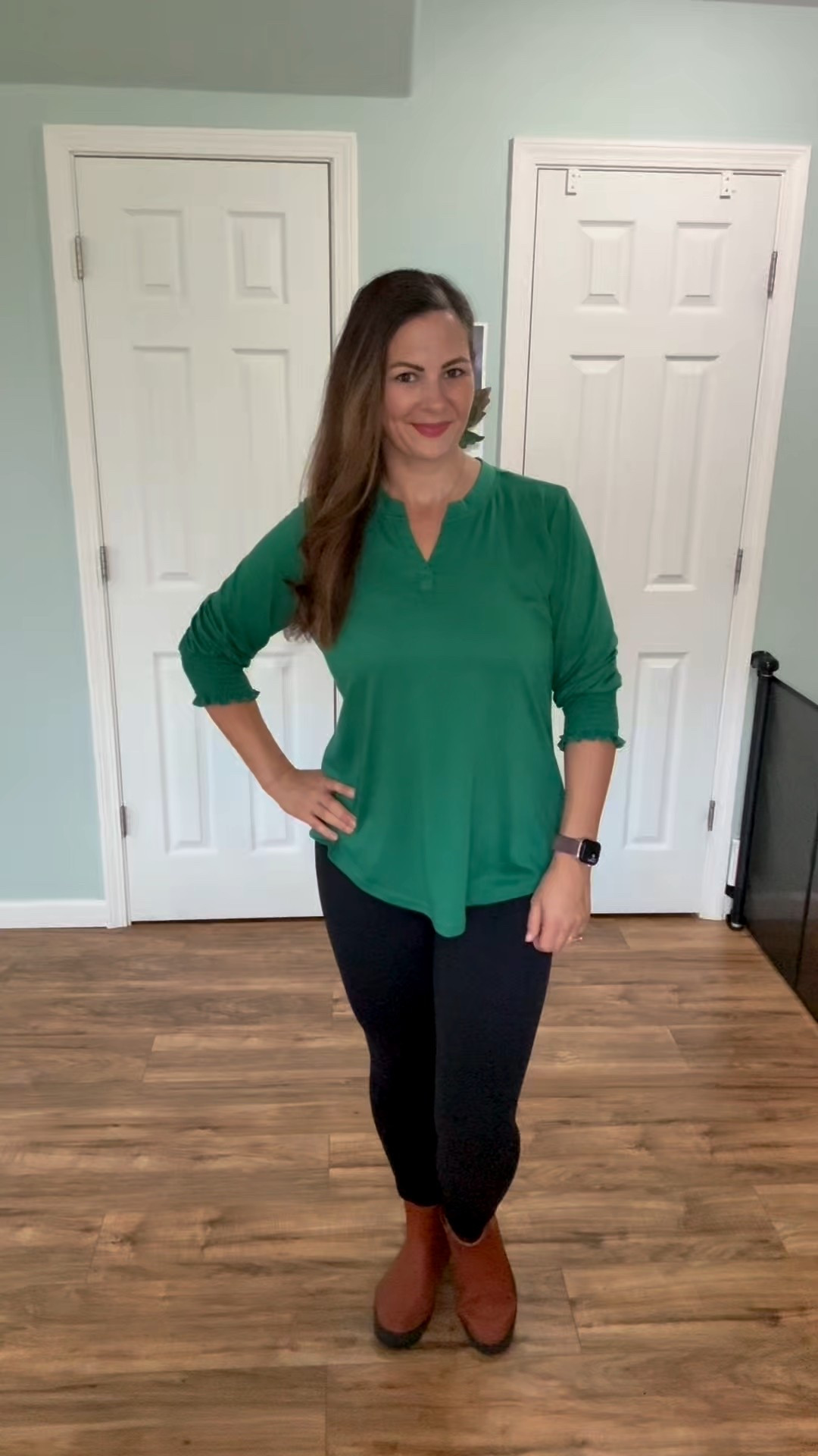 This exact top isn’t available yet, so I’m sharing two similar styles I found — one with a v-neck and one with the same easy sleeve fit.
Soft, flattering, and an easy everyday throw-on.
Gifted

#LTKdayinmylife #LTKmomlife #LTKgrwm