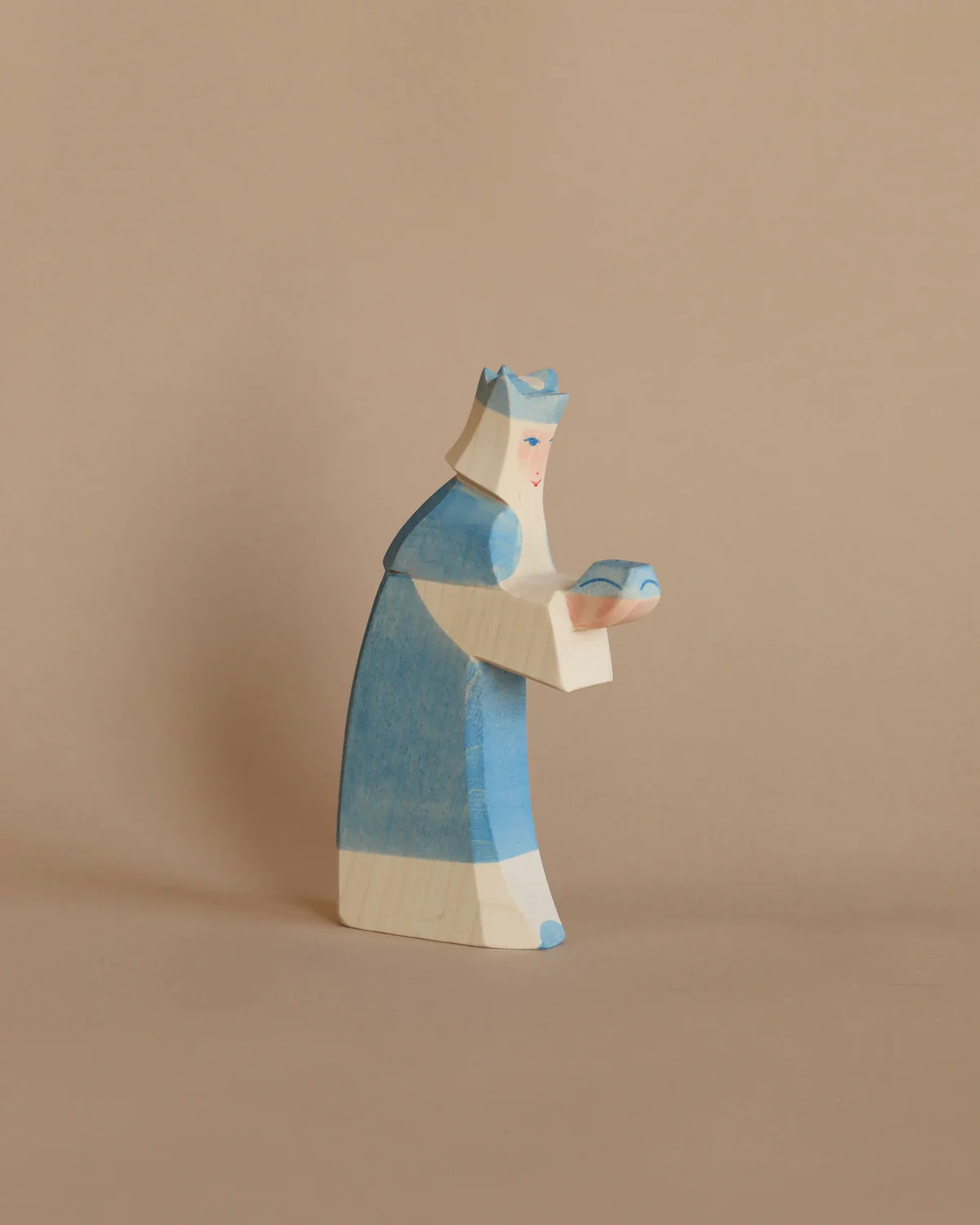 Ostheimer Blue King With Crown | Odin Parker