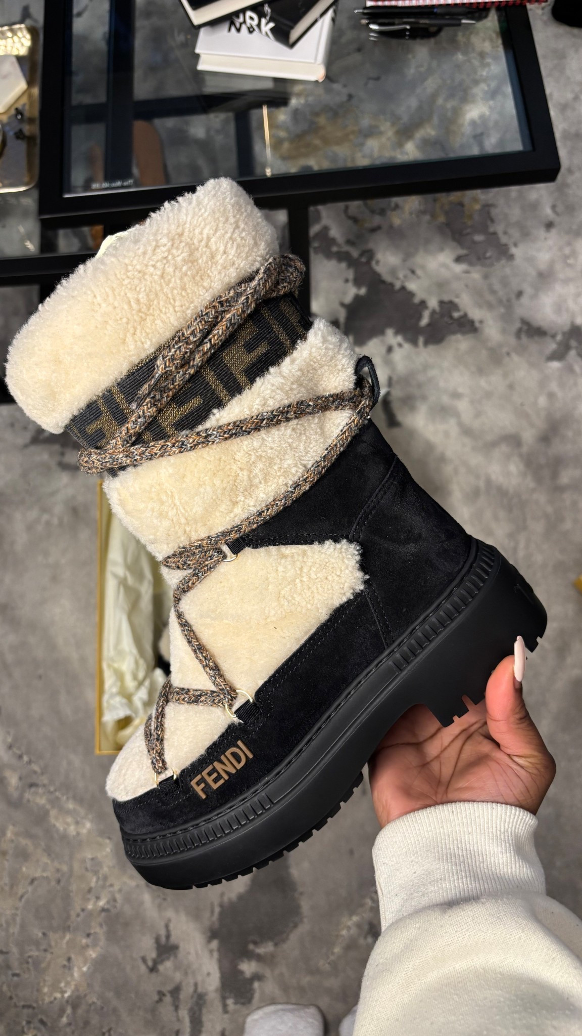 Love a good boot 🤎

#LTKgrwm #LTKootd