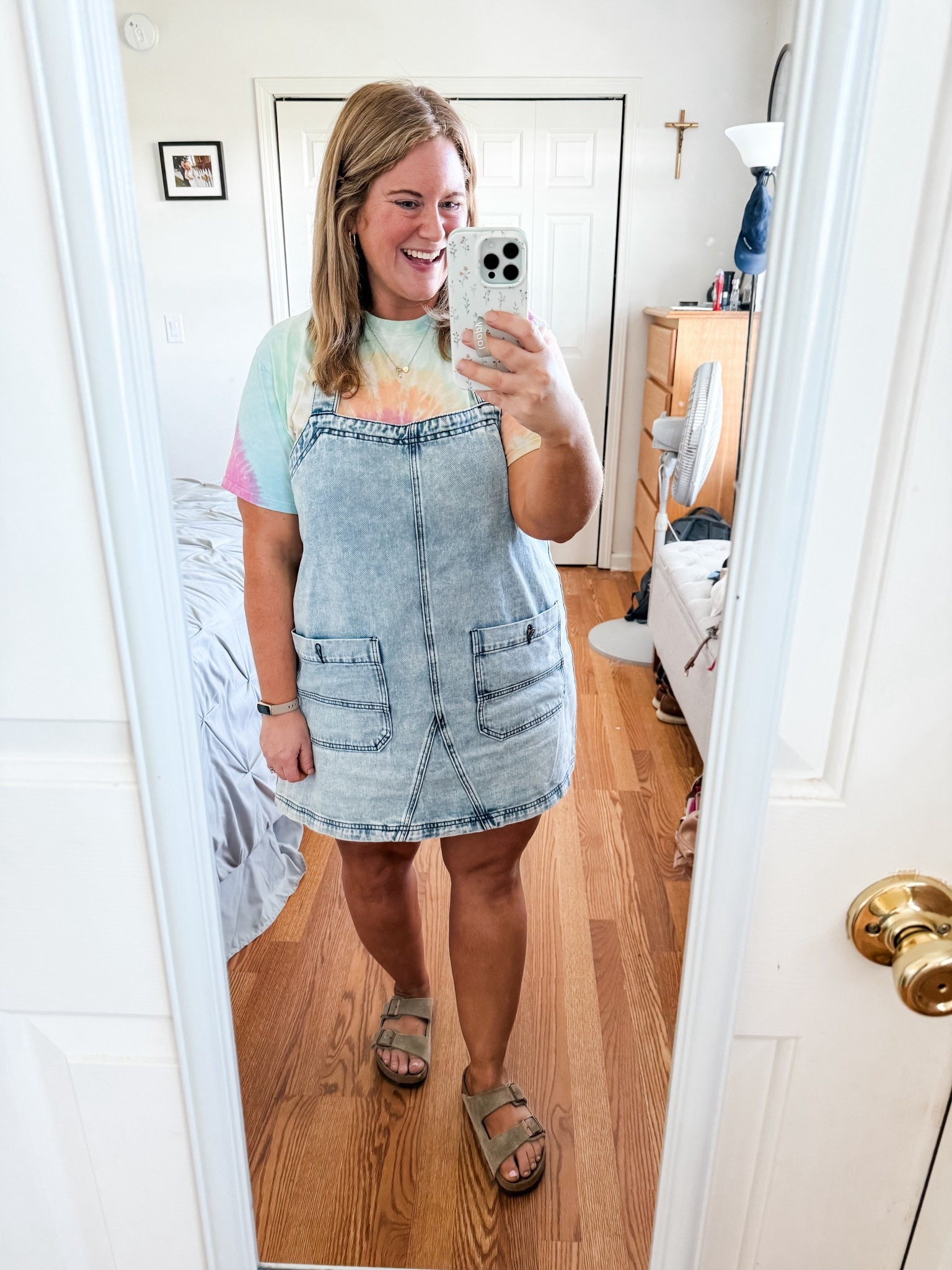 Spirit week! Class color day & teachers were tie-dye! Wearing an XL in jumper and a large in my tee 

#LTKMidsize #LTKSeasonal #LTKHalloween