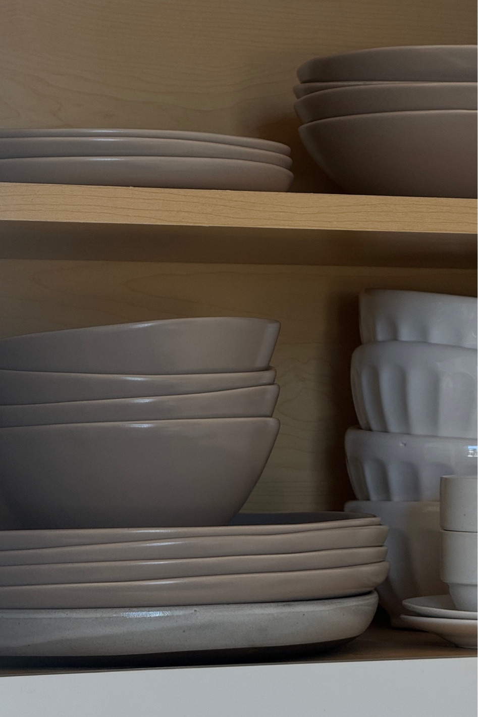 fable home code: michelleinfusino
my go to dinnerware set in desert taupe #dinnerware 

#LTKTravel #LTKItBag #LTKHome