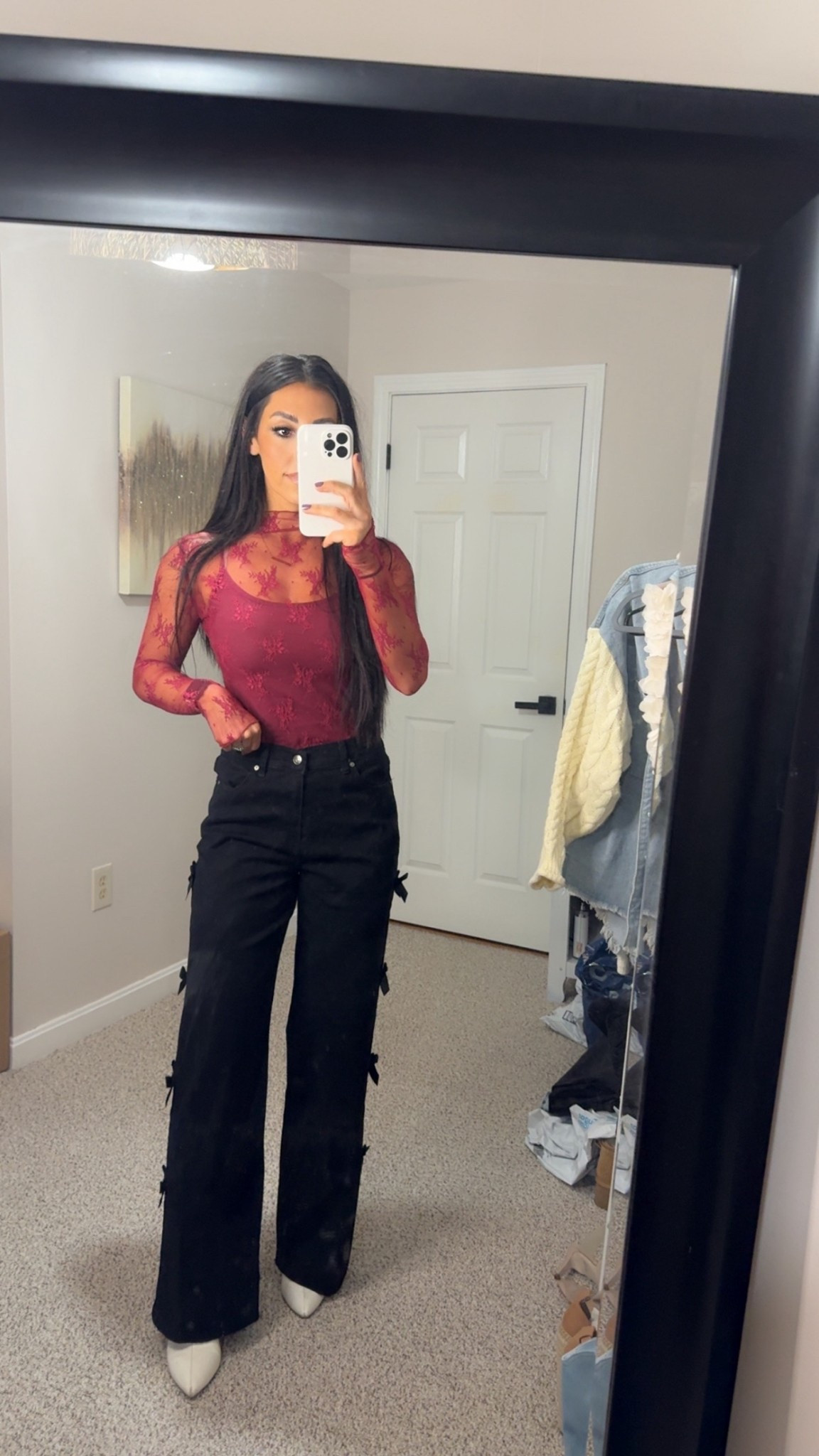 Cute little bow details on these $20 jeans! 
Walmart finds

#LTKHoliday #LTKootd #LTKFindsUnder50