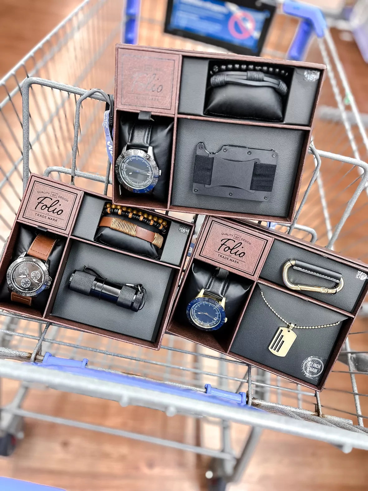Folio Men's Matte Black Metal Bracelet Watch, Black Dial and Layered  Bracelets Gift Set