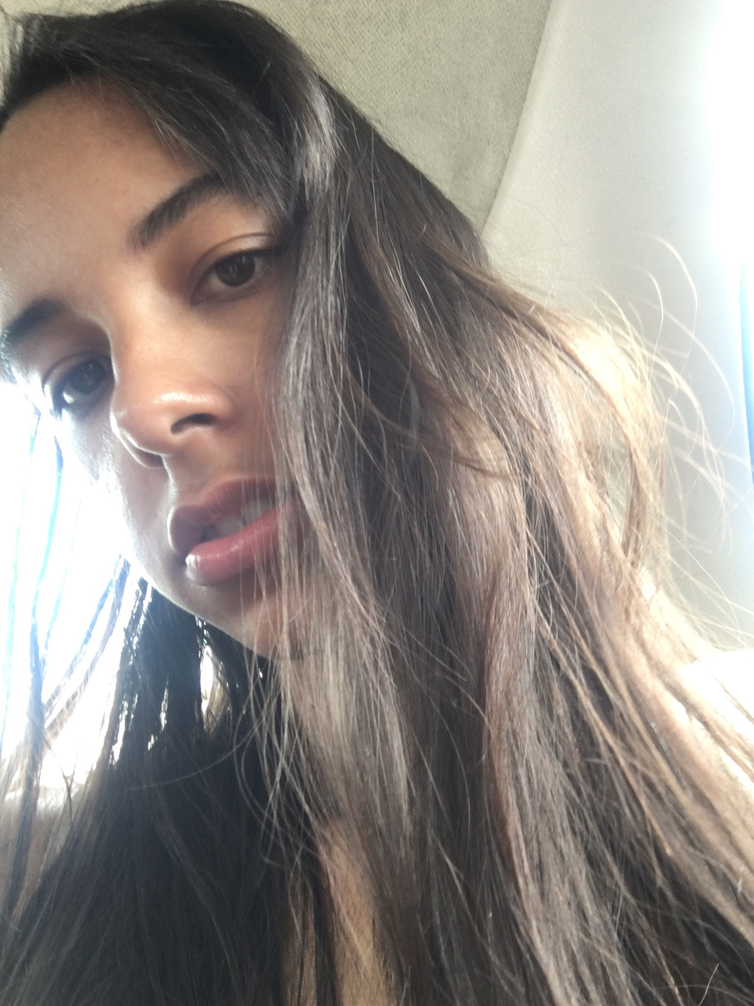 Aproveitando a maciez que esse cabelo ficou para dar close ✨
1- Umectação noturna 
2- Shampoo 
3- óleo 
4- Máscara 
5- Condicionador 
6- Leave in com proteção térmica 

#LTKbrasil #LTKbeauty