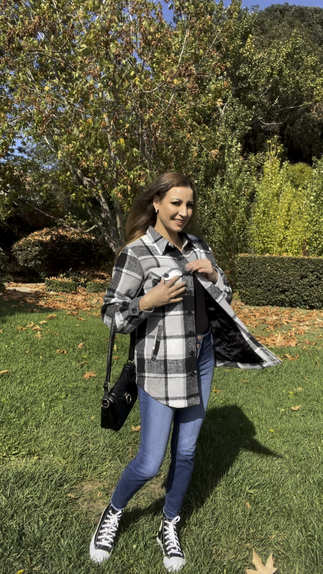 luvamia Chaquetas a cuadros para mujer, de franela, acolchadas, de gran tamaño, con botones.
Size:M

#LTKStyleTip #LTKVideo #LTKSeasonal