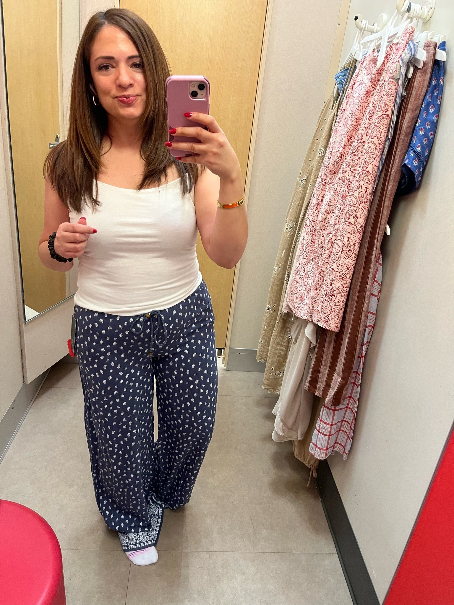 Target try on 
Linen pull on pants size small 
Cami top such a well fitted basic top size small on sale for $7

#LTKSaleAlert #LTKPetite
