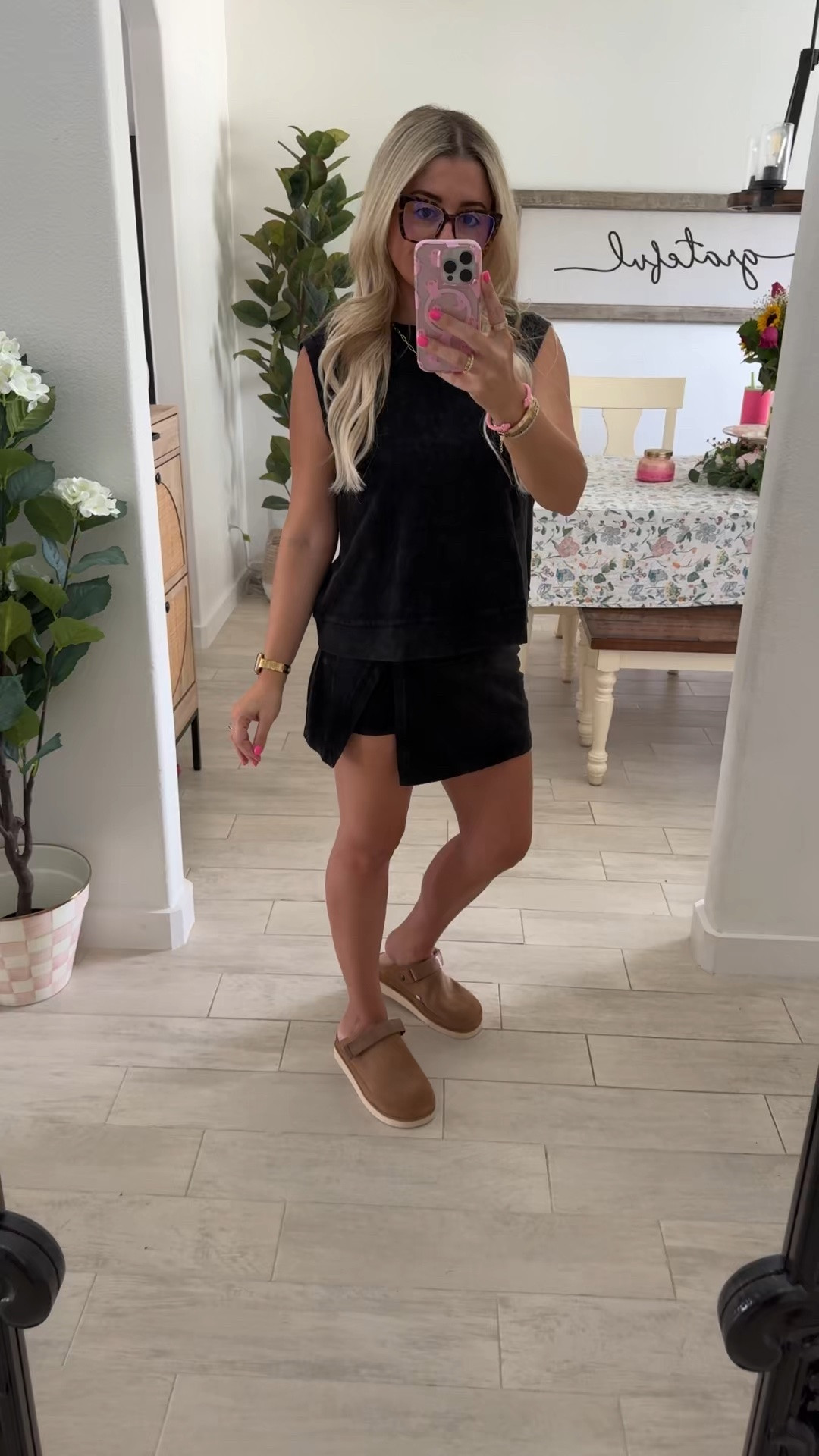Everyday comfy cute outfit
Size small
Clogs tts

#LTKootd #LTKSaleAlert