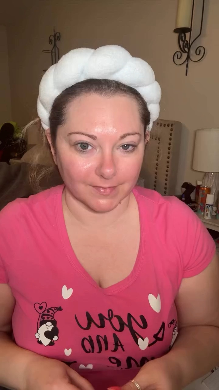 Full glam  look for Valentines, how about a little pink eye look #valentines #fullglam #sexyeyes #pink #loveisintheair

#LTKBeauty #LTKStyleTip #LTKMostLoved