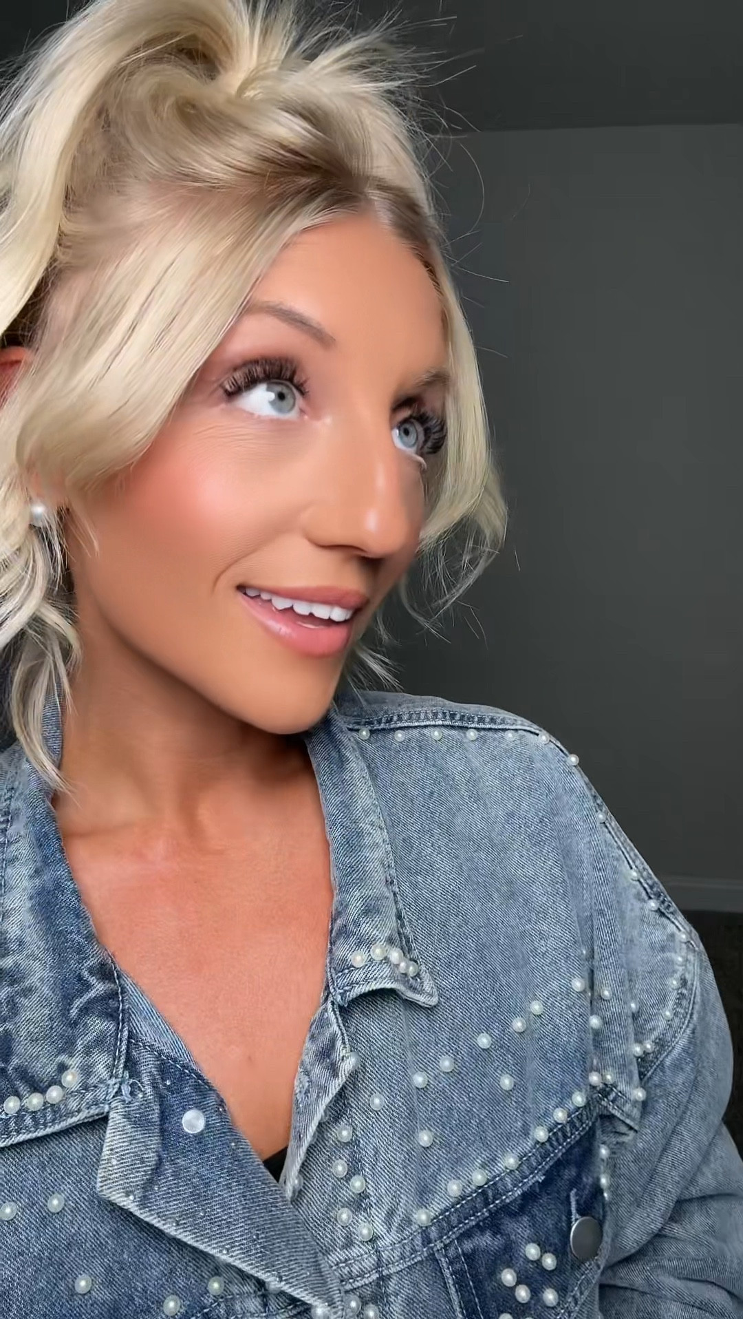Lashes make the whole look! 


#LTKBeauty #LTKmomlife #LTKFindsUnder50