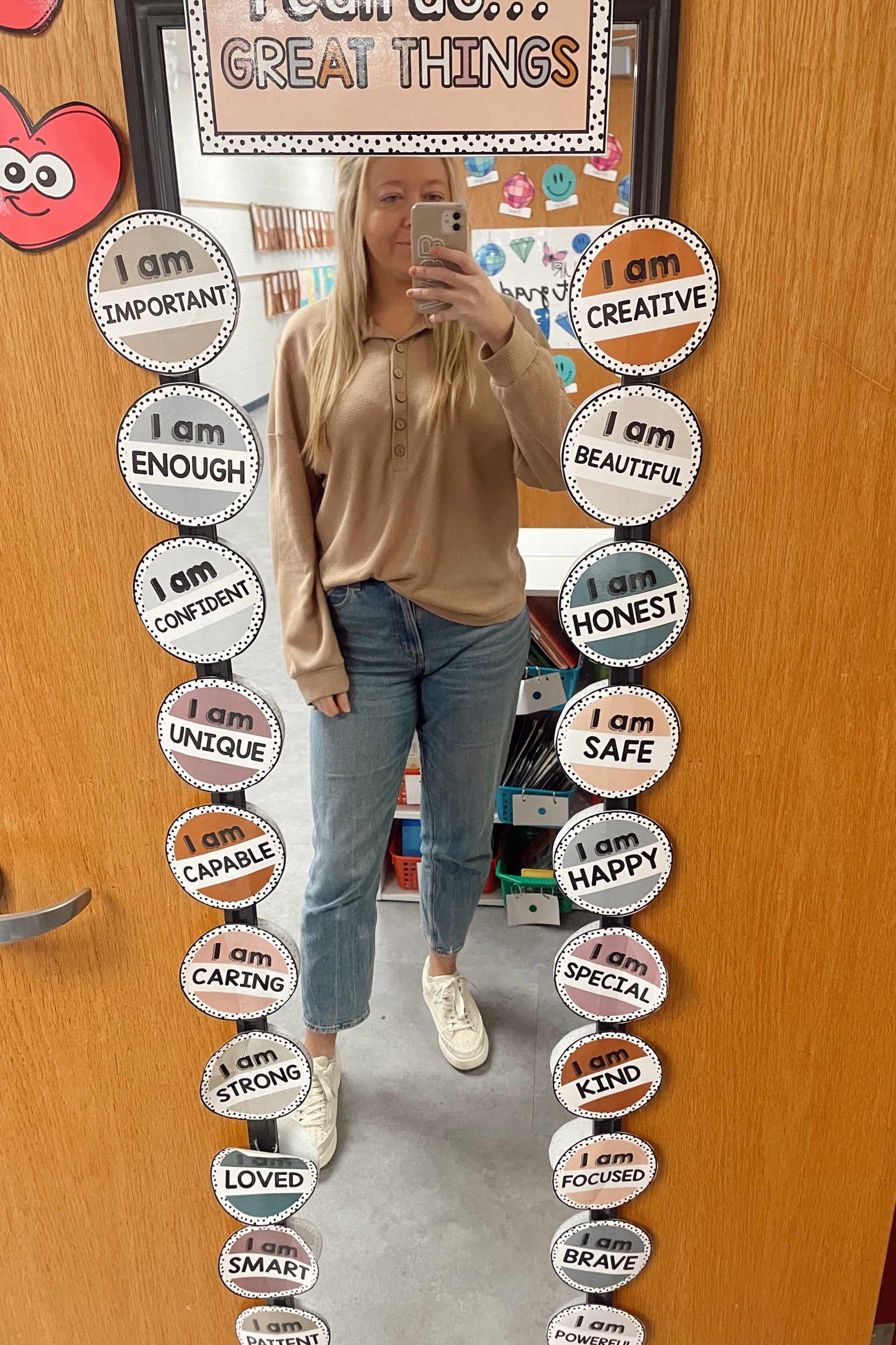 FRI YAY casual ootd 👩🏼‍🏫🌟

Teacher ootd 
Outfit of the day 
Work outfit inspo 

#LTKFindsUnder50 #LTKActive