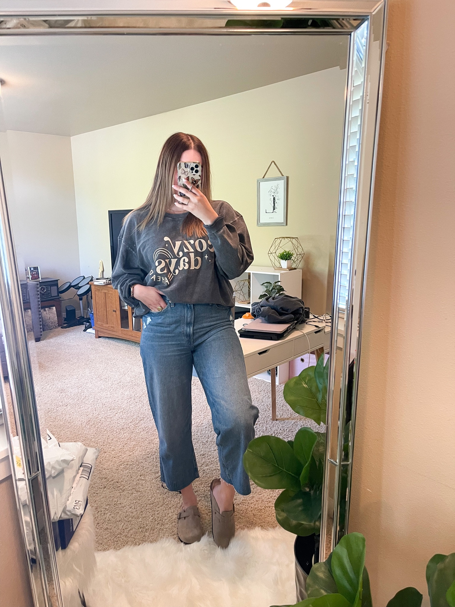 Cozy sweatshirt outfit featuring buckle clogs! Perfect for fall

#LTKunder100 #LTKSeasonal #LTKshoecrush