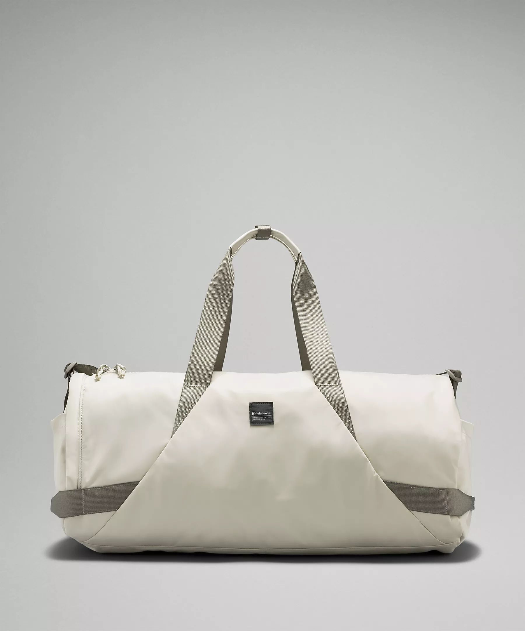 All Day Essentials Duffle Bag 32L | Unisex Bags,Purses,Wallets | lululemon | Lululemon (US)