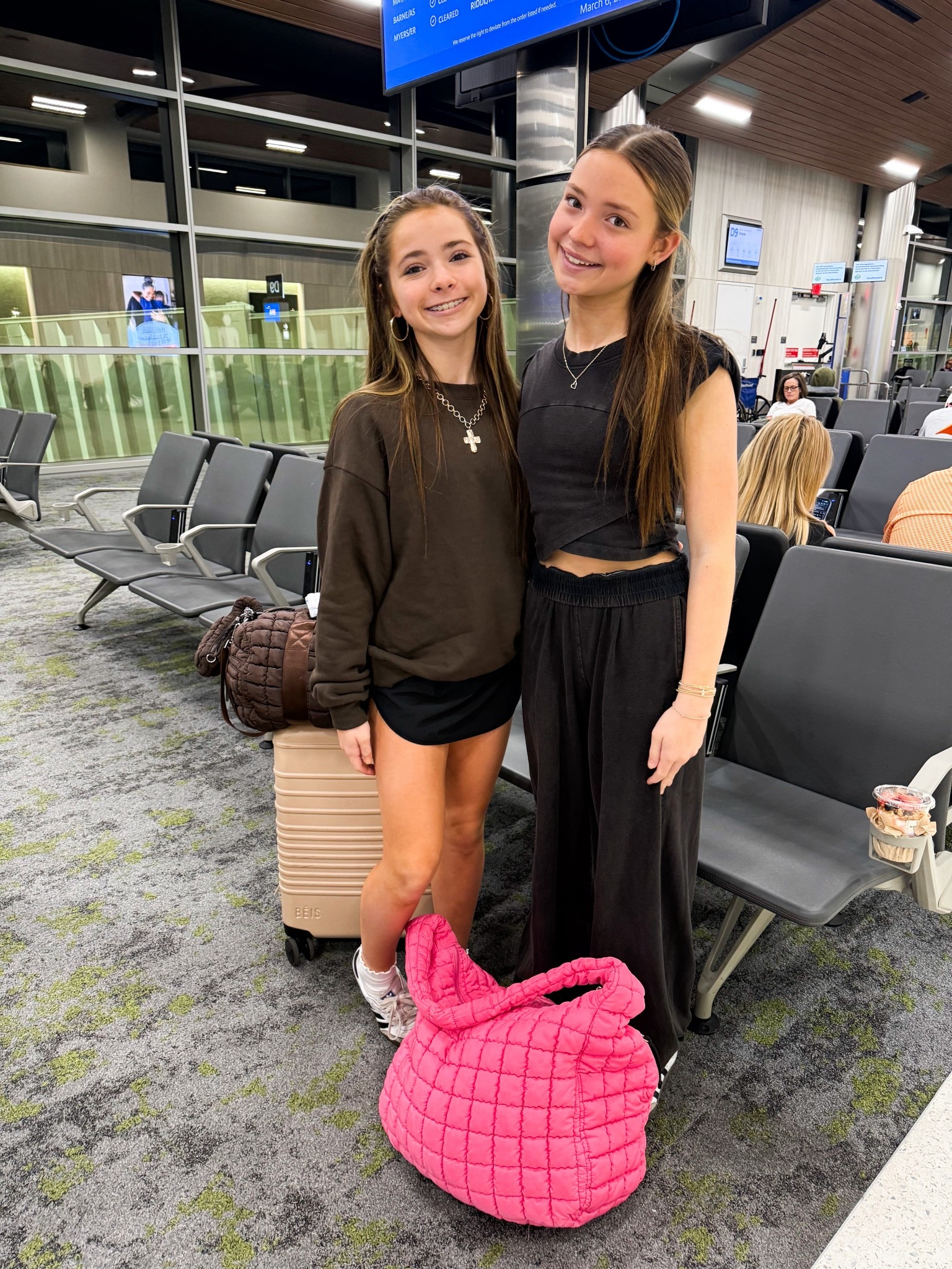 teen approved travel attire! XS in set + sweatshirt, XXS in skirt • 

#LTKSeasonal #LTKTravel #LTKKids