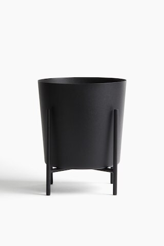 H & M - Large Plant Pot on Stand - Black | H&M (US + CA)