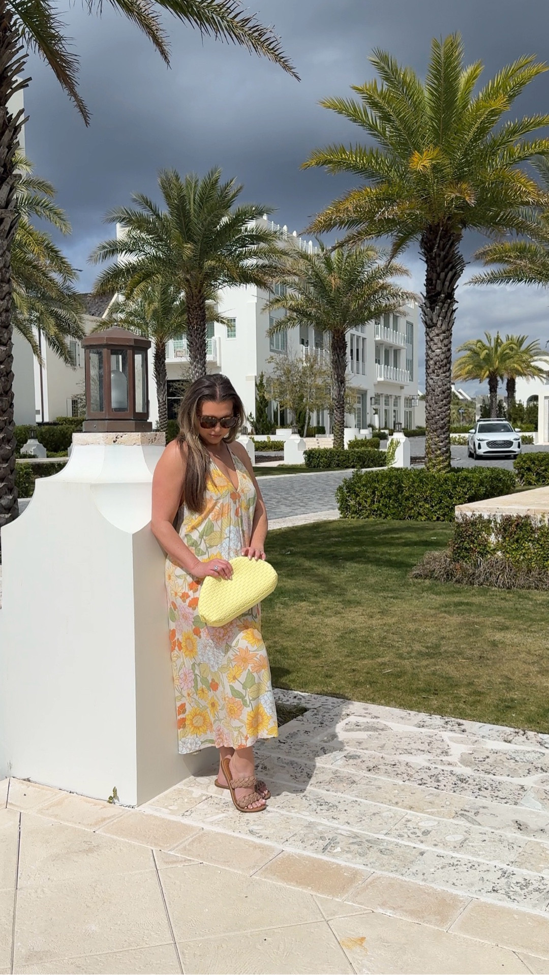 The weather in Florida is sunny and we are ready to step into spring with this beautiful Urban Expressions bag. 
Sometimes you need a bag that mirrors that warm feeling outside ☀️@urbanexpressions #UExME #ad  #liketkit #urbanexpressions 