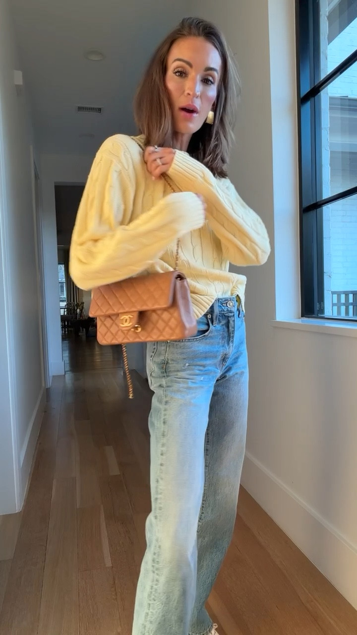 LOVE this butter yellow cable knit! 💛 under $30 and so perfect as we transition into spring ☀️