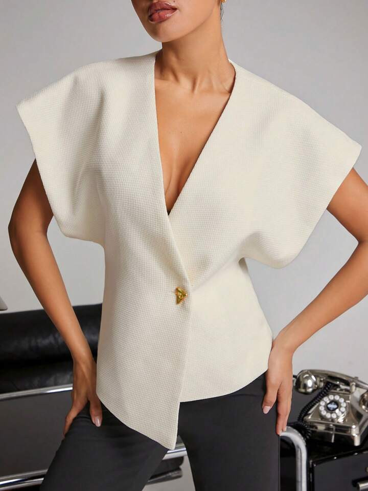 SHEIN Haute Elegant White Blouse With Butterfly Brooch | SHEIN