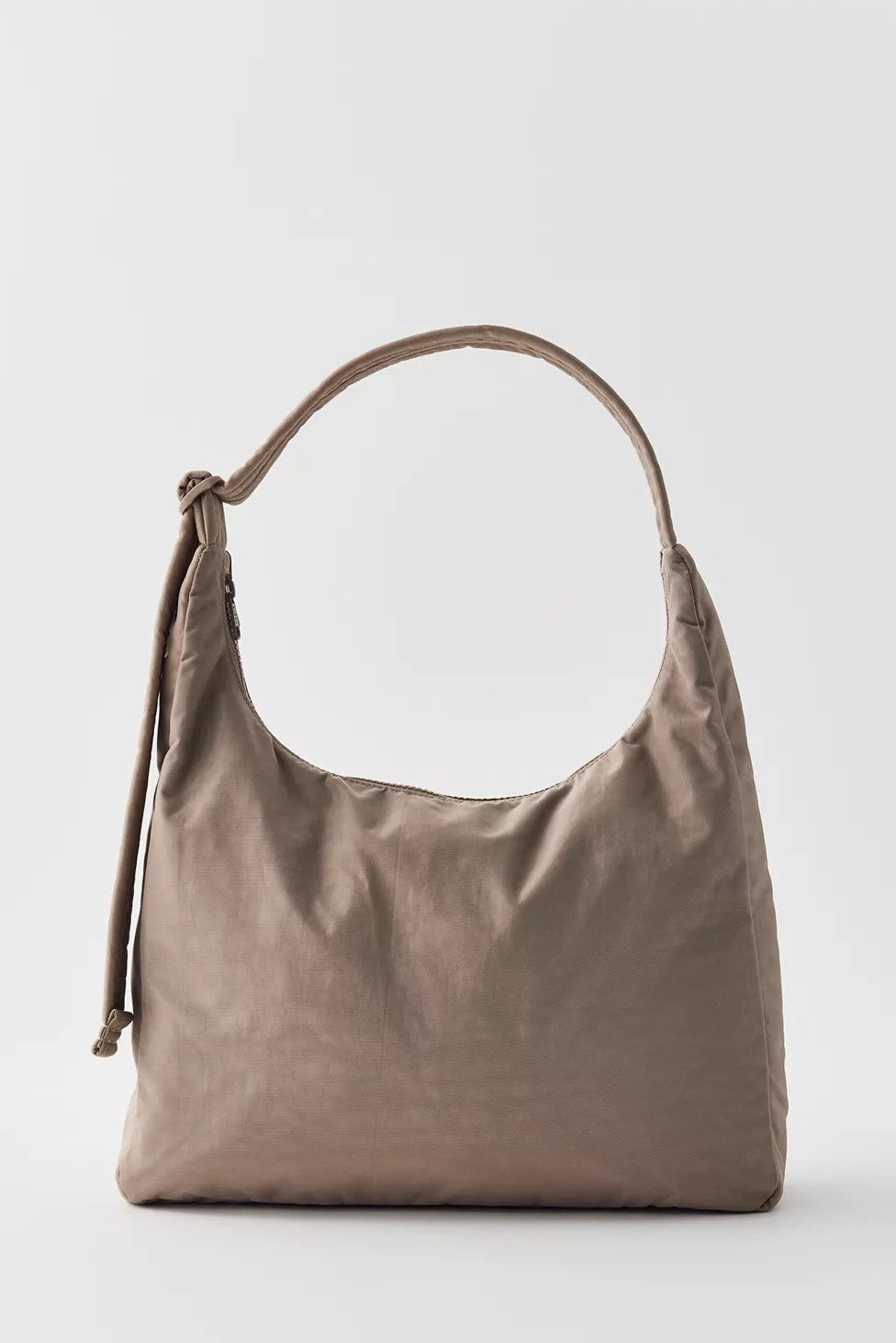 BAGGU Nylon Shoulder Bag | Urban Outfitters (US and RoW)