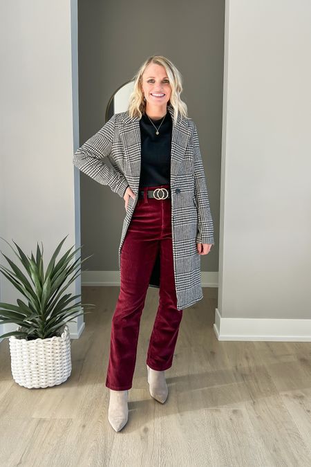 What I wore this week! These corduroy pants are so great for the holidays! Sweater- XSMALL || jeans- 2/regular || coat- xs || booties- 7.5

#LTKfindsunder100 #LTKSeasonal #LTKstyletip