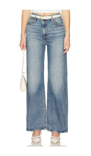 LEVI'S Ribcage Wide Leg in Blue. - size 29 | Revolve Clothing (Global)