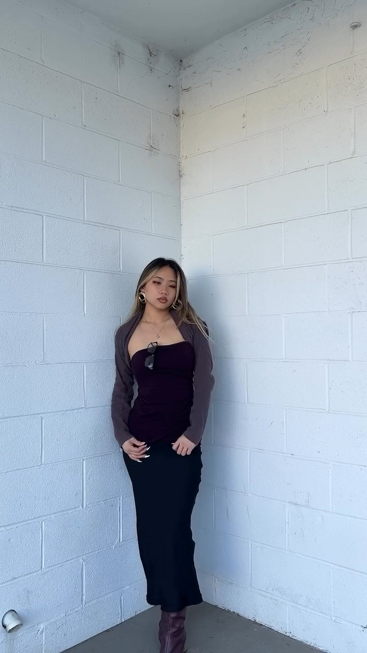 a+ student to corporate baddie in 10 seconds. boots @anntaylor