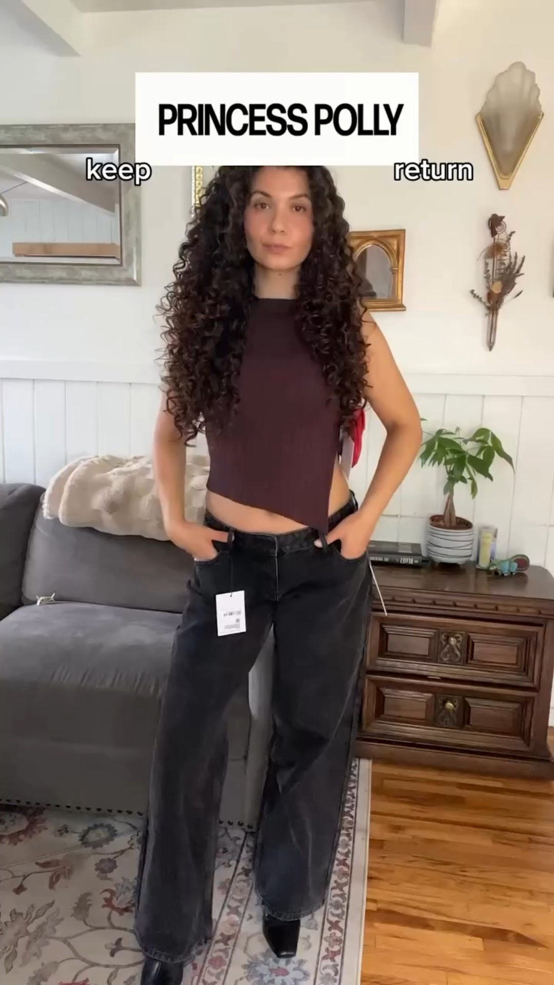 feeling the autumn vibes. the black low rise jeans and the brown matching sets were my favs. do you agree with my picks? 🕺 

#tryonhaul #keeporreturn #clothingtryon #ootd #autumnstyle #fallfashion