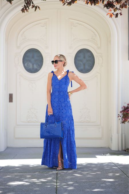 Weekend Blues @patricianashdesigns 

The Josselin Satchel launches on @hsn today and I am swooning over these beautiful blues. Shop it in all color options directly on my stories. #PatriciaNash #Nashionista 

#LTKstyletip #LTKitbag #LTKsalealert