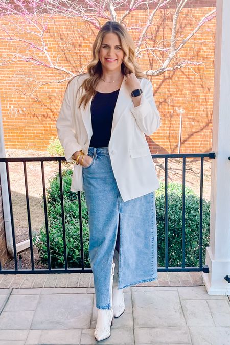 1980s long denim skirt and blazer look…yes please!  

#LTKover40 #LTKmidsize #LTKSeasonal