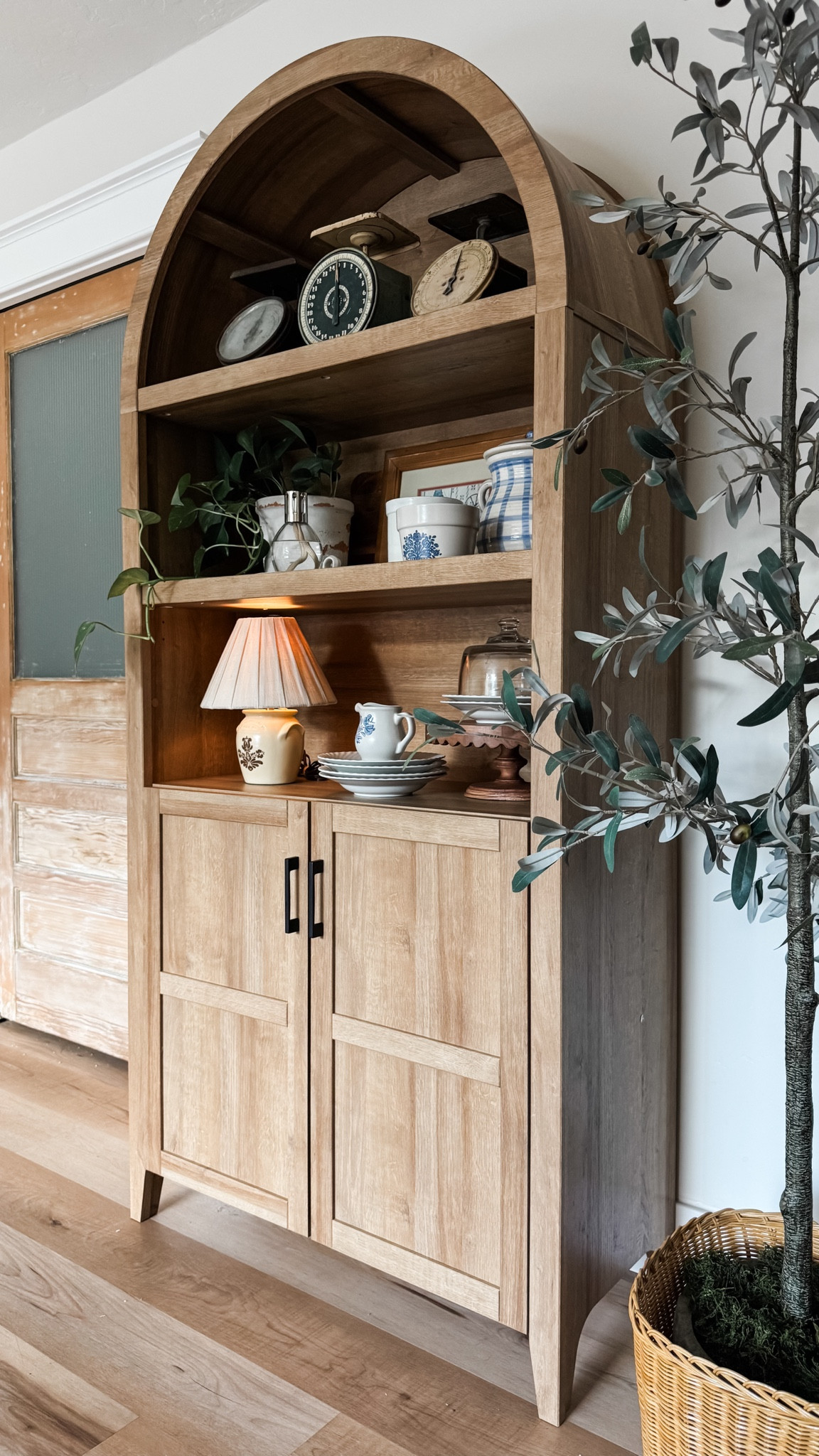 15% off our arched beauty 😍🤎 Love this pretty cabinet to house your books and pretty decor!



#LTKCyberWeek #LTKHome #LTKSaleAlert