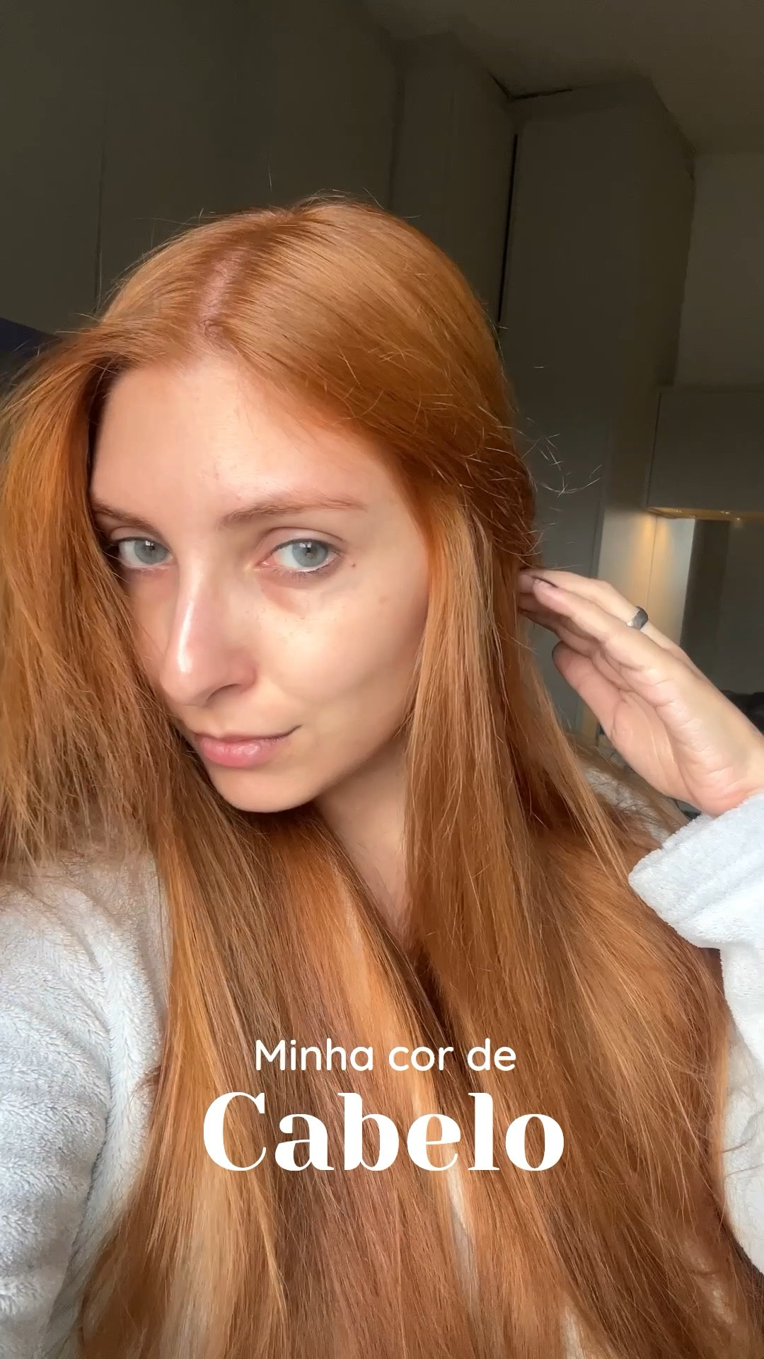 Estou amando meu strawberry blond e essas são as cores que estou usando: Uso metade da 9.0 e metade da 96.44 para o retoque de raiz (o comprimento já é a 96.44 desbotada )

#LTKbrasil #LTKbeleza