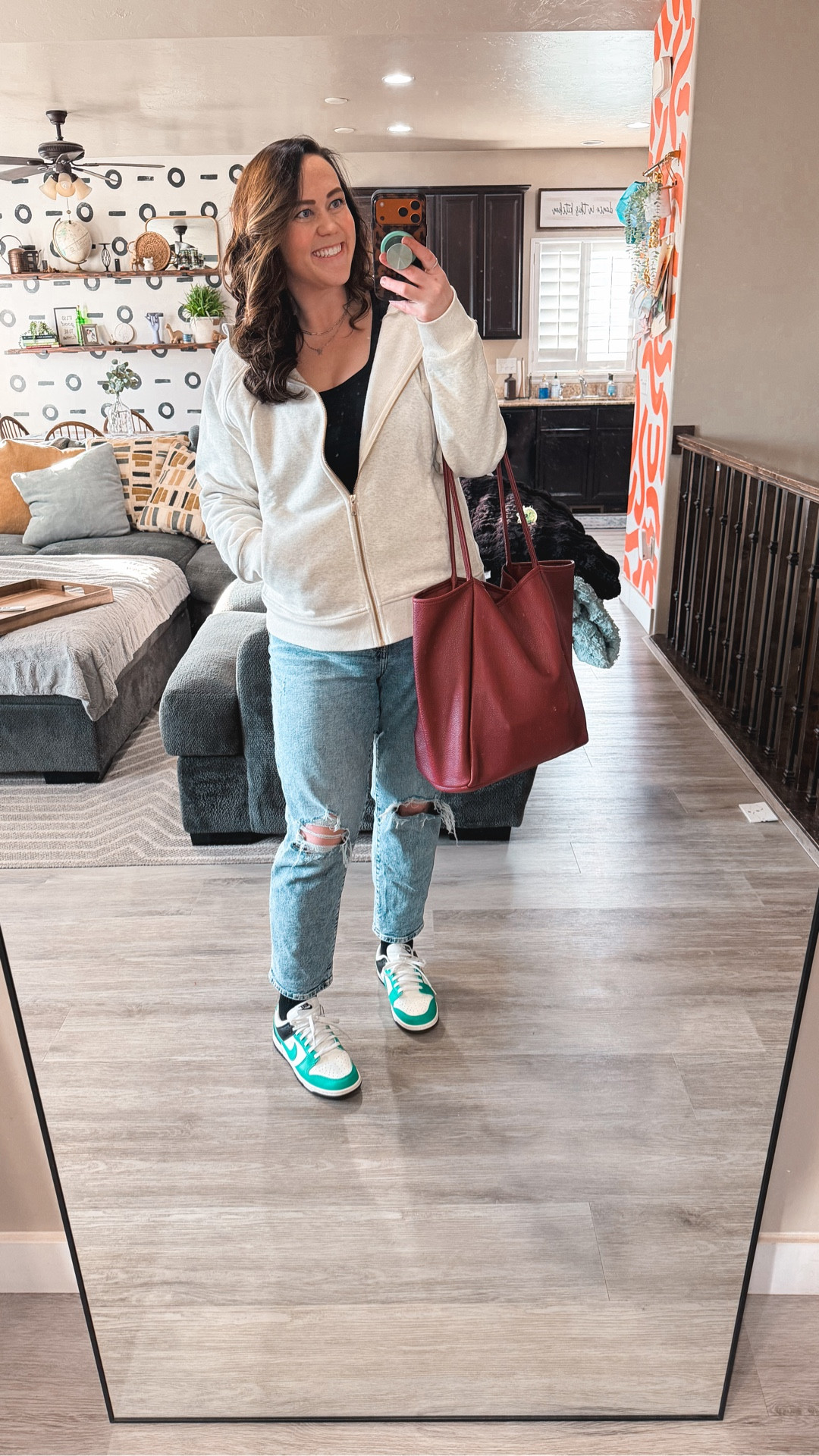 Cutie Dunks just always seem to make it better. 🤌🏼 

Some days we glam. Some days we survive.
Both deserve a cute outfit.

Jeans 14: @oldnavy 
Shirt XXL: @PUMIEY.us 
Hoodie XL: @thegympeople
Sockies: @Aerie
Shoes: @Nike US  
Bag: @amazonfashion  

size 14 | L/XL | 5’9

#comfyoutfits #midsizestyle #everydayoutfits #winterworkoutfit  #survivalmode


#LTKWorkwear #LTKootd #LTKMidsize