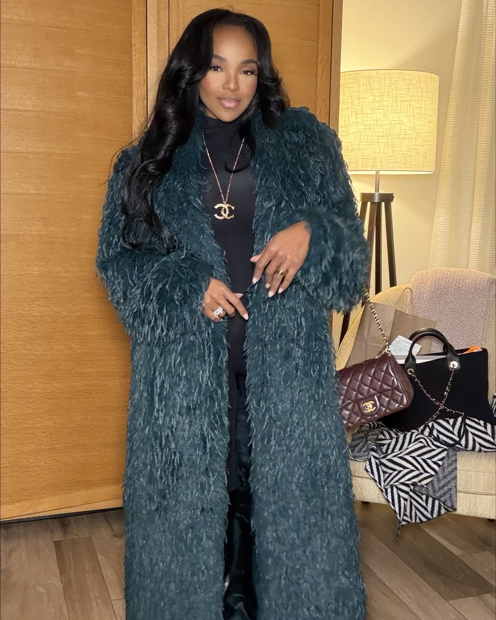 Wine country, but make it chic 🍷✨ These Napa Valley looks were all about effortless layers, elevated basics, and pieces that transition from tastings to dinner with ease. Timeless silhouettes, neutral tones, and statement outerwear that instantly pull the outfit together. Styled multiple ways so the cost per wear keeps dropping — always a long-term shopping strategy.

Perfect for winery hopping, Napa dinners, weekend travel, and casual evenings out.

📏 Sizing:
Wearing size Small in tops and outerwear  
Jeans: 27 Long  
Height: 5'4" | Bust: 34D | Waist: 27" | Hips: 40"

Tap to get details and shop each look — these are staples you’ll keep reaching for season after season.

Follow me on Instagram and YouTube @kirasfashionfinds