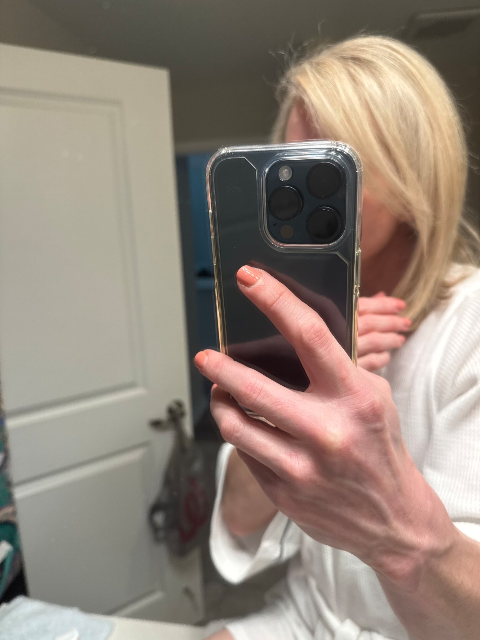 Loving with my hair color I know that’s vain but gosh when it’s good it’s good and it takes SO MUCH work and money to get it summer blonde beautiful, you know ? 
I’m using The Dry Bar Sparkling Soda Shine Mist & UV Shielf (Blanc Scent) in lieu of hairspray so my blonde doesn’t dull or get darker. Love this product! Protect your hair from the heart  

#LTKFindsUnder50 #LTKBeauty #LTKSwim