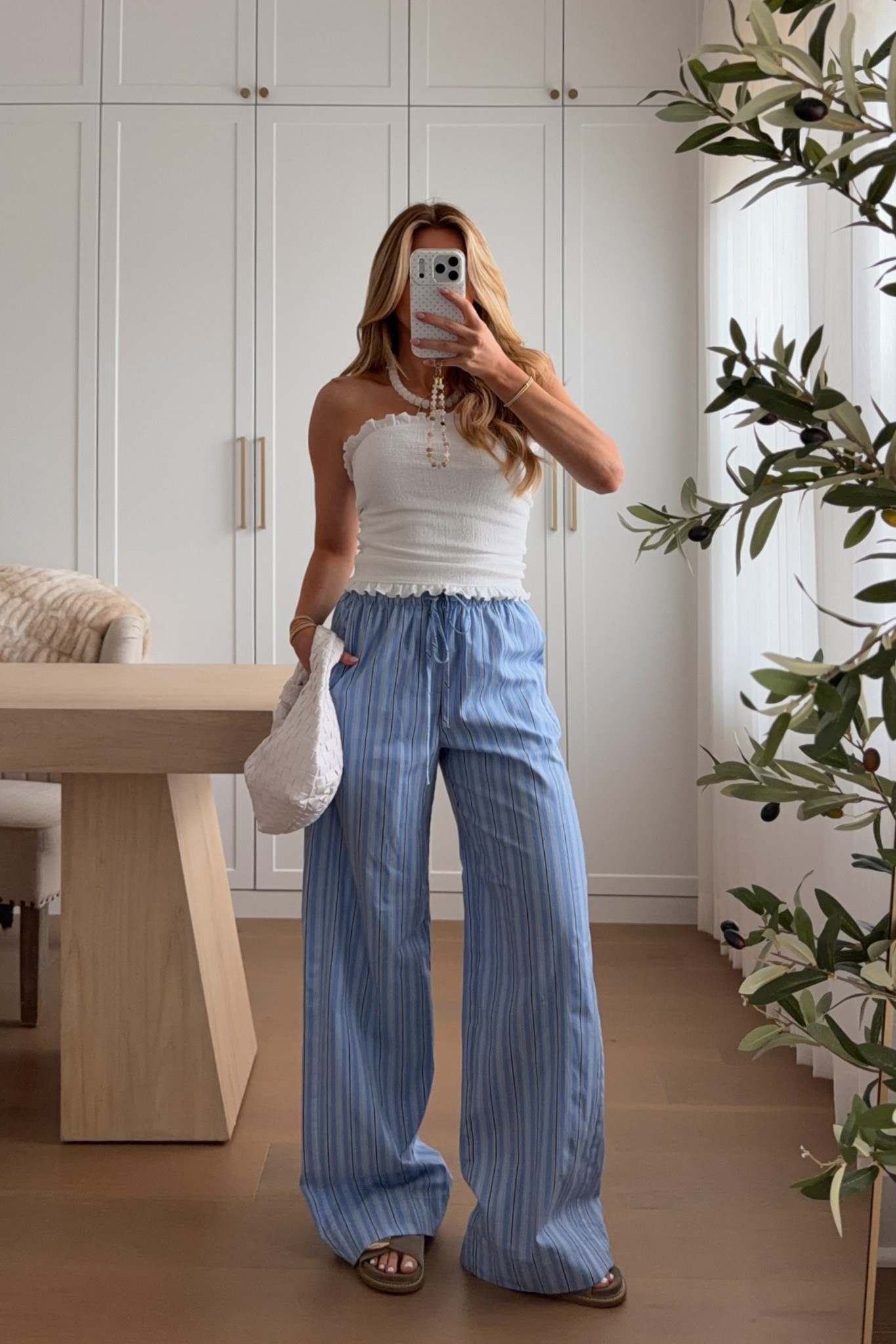 top: xs // pants: xs (i’m 5’3)