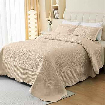Cmfshape Oversize King Bedspread 120"x120",3 Piece California King Quilt,Lightweight Beige Quilt ... | Amazon (US)