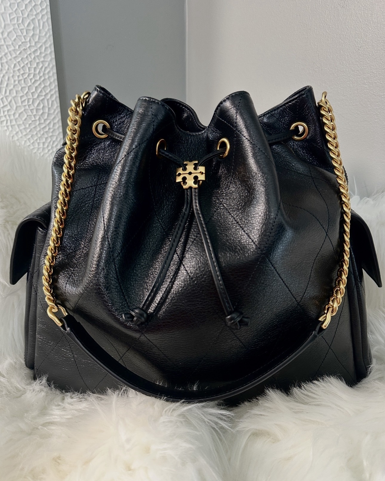 She’s here and so beautiful !