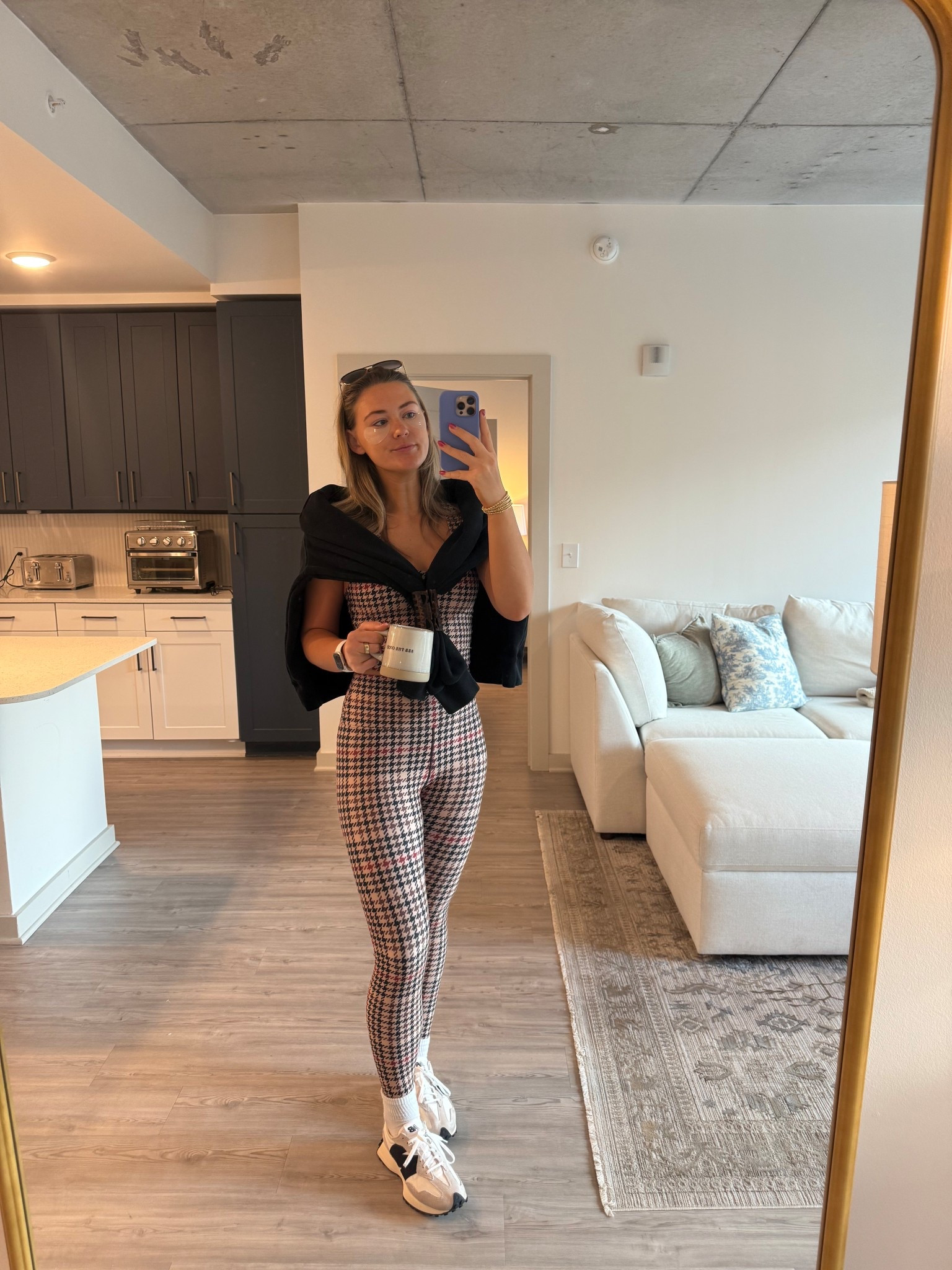 Chilly fall morning walk outfit

#LTKActive #LTKSeasonal #LTKStyleTip