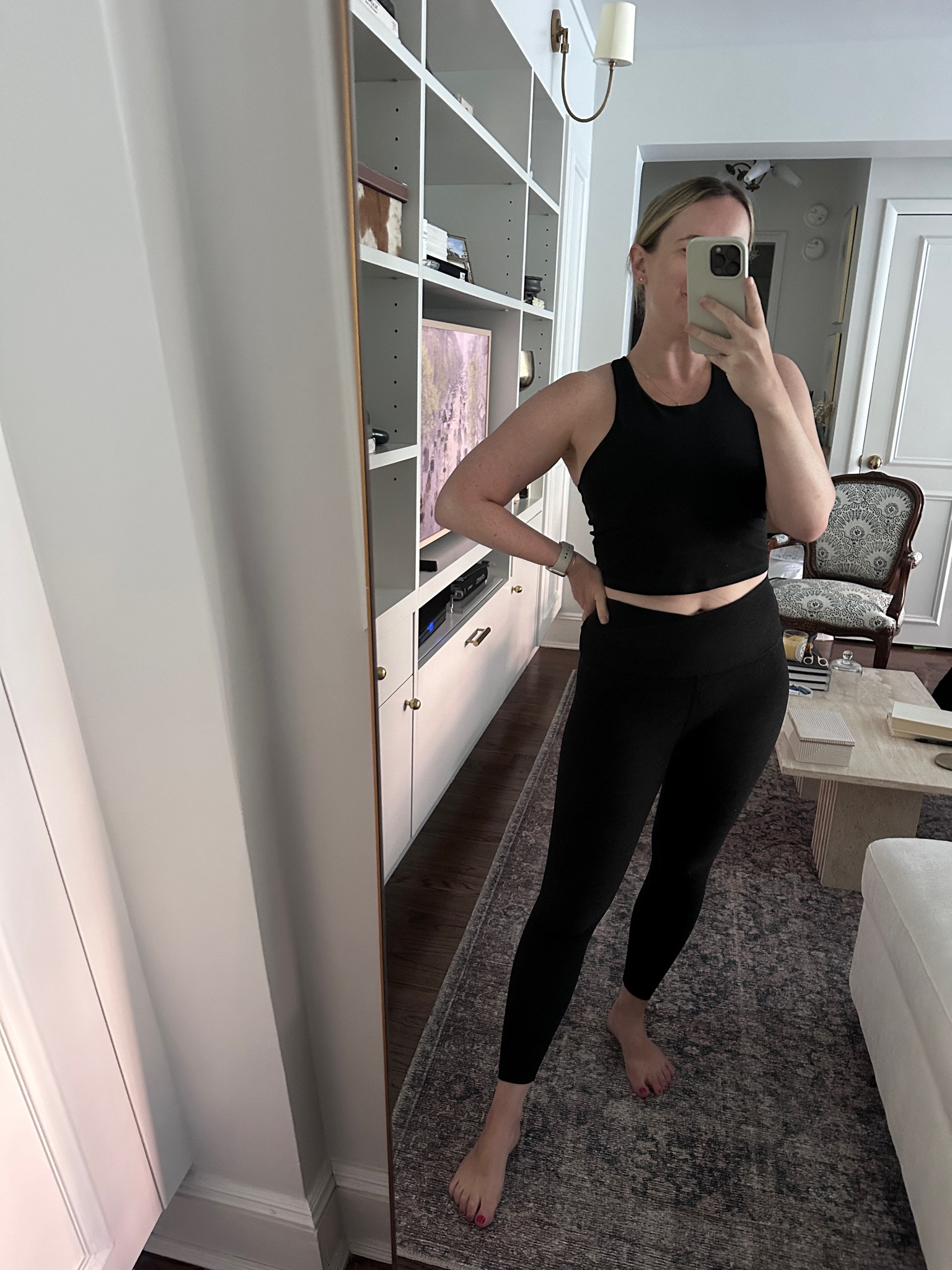 Beyond yoga workout set
Size L cropped workout tank bra
Size M leggings 
The softest material!

#LTKFitness